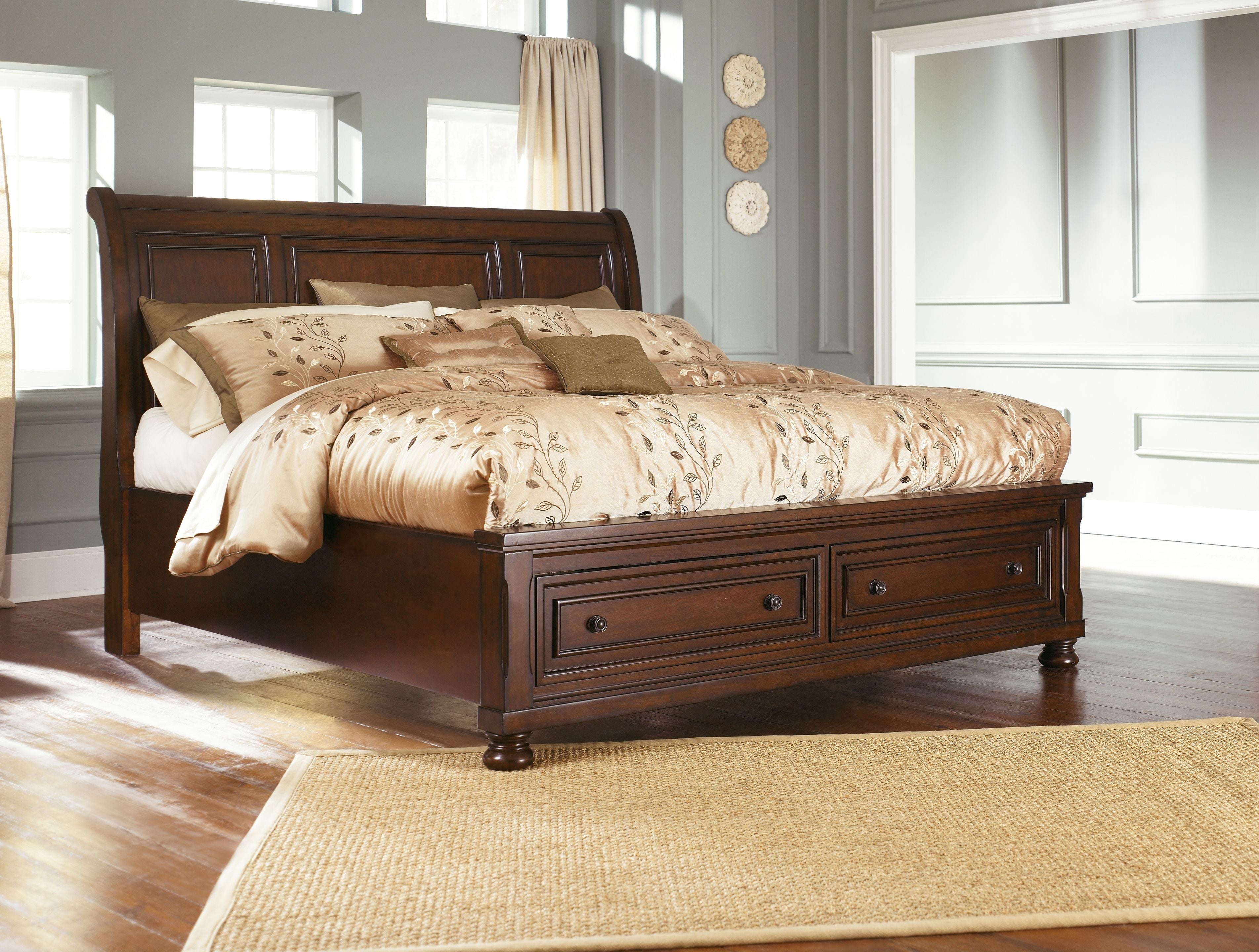 Porter Sleigh Bed