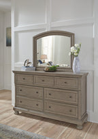 Lettner Dresser, Mirror